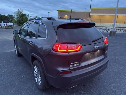 Used 2022 Jeep Cherokee Latitude Lux w/ Sun & Sound Group AWD/4WD image 8