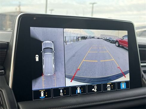 Used 2021 Chevrolet Tahoe High Country w/ Premium Package image 17