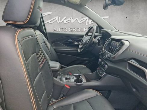 Used 2024 GMC Terrain AT4 w/ Tech Package AWD/4WD image 30