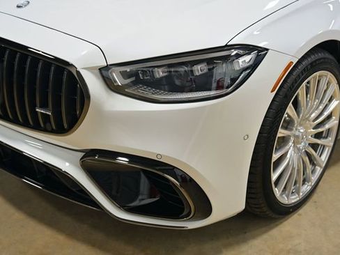Used 2026 Mercedes-Benz S 63 AMG S image 19