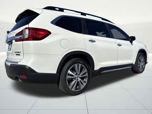 Used 2022 Subaru Ascent Touring image 8