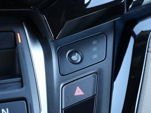 Certified 2024 Honda Odyssey Touring image 27