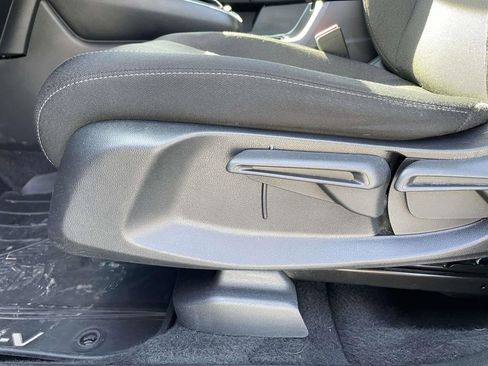 Used 2023 Honda CR-V LX image 8