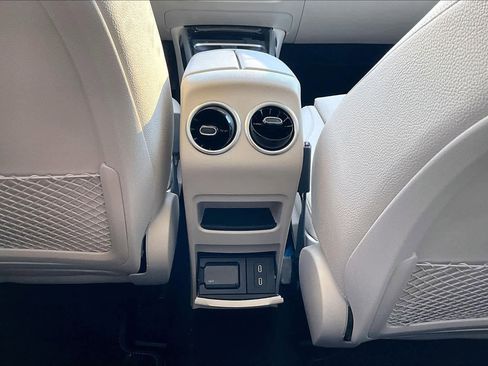 Certified 2025 Mercedes-Benz GLB 250 GLB 250 image 34