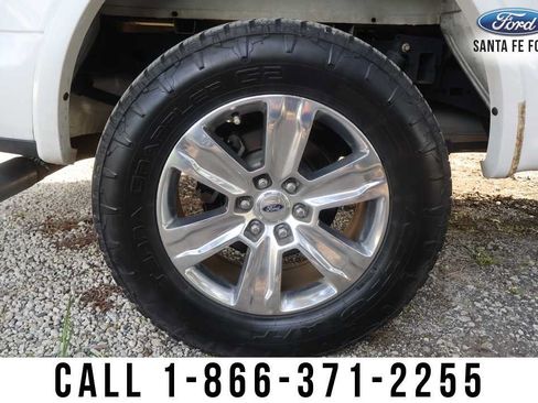 Used 2017 Ford F150 Platinum w/ Technology Package AWD/4WD image 6