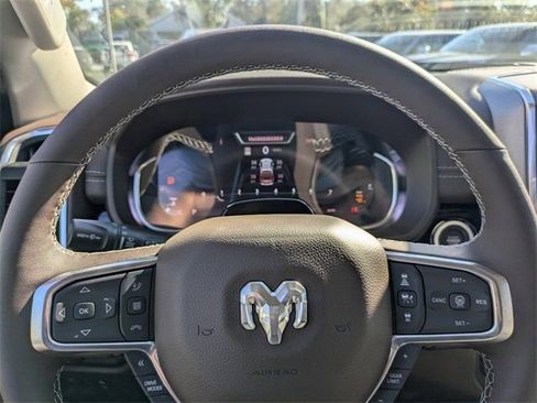 New 2026 Chrysler Pacifica Select image 48