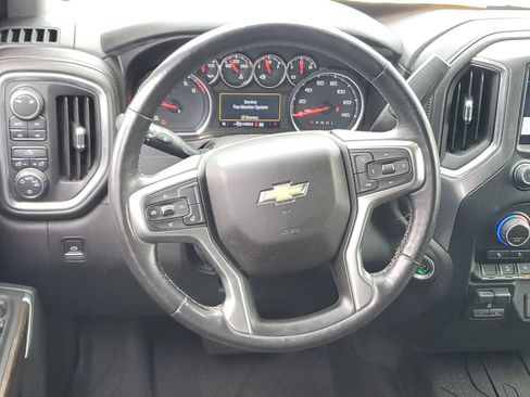 Used 2019 Chevrolet Silverado 1500 LT w/ All-Star Edition AWD/4WD image 11