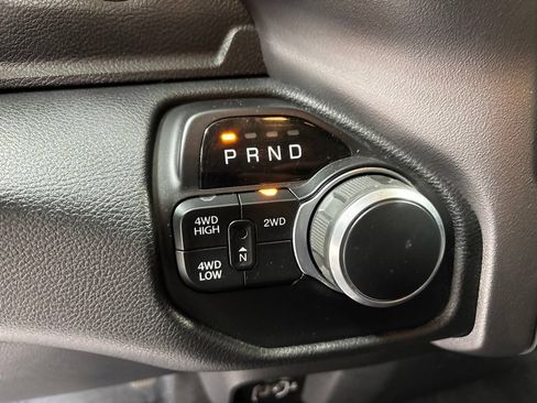 Used 2019 RAM 2500 Big Horn w/ Protection Group AWD/4WD image 17