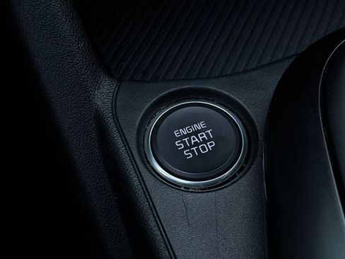 Used 2025 Kia K4 FWD image 25