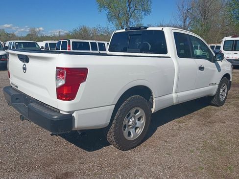 Used 2019 Nissan Titan S w/ S Utility Package image 5