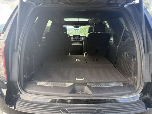 Used 2024 Chevrolet Tahoe High Country AWD/4WD image 27