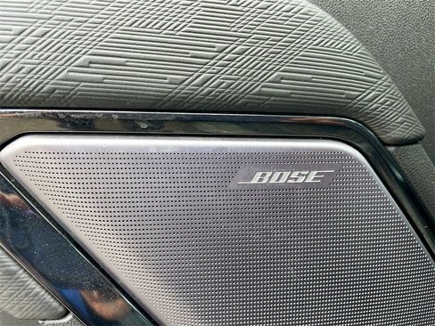 Used 2023 GMC Sierra 1500 AT4X image 10