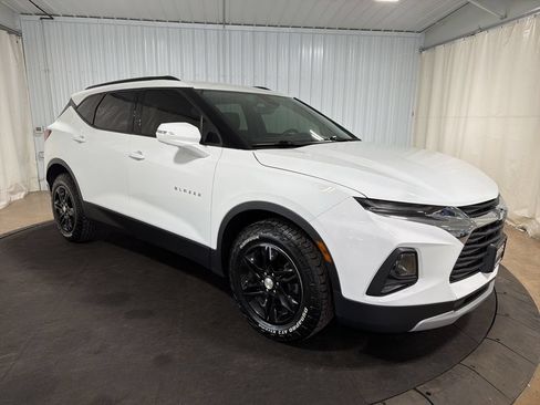 Used 2020 Chevrolet Blazer LT w/ Sound & Technology Package AWD/4WD image 11