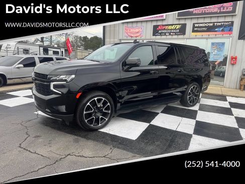 Used 2023 Chevrolet Suburban RST w/ Luxury Package image 1