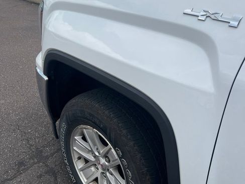 Used 2019 GMC Sierra 1500 SLE w/ SLE Value Package AWD/4WD image 5