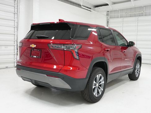 New 2026 Chevrolet Equinox LT image 5