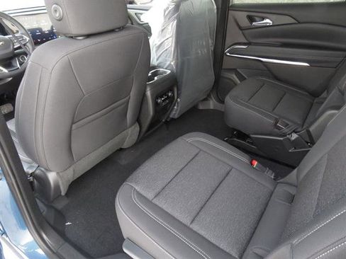 New 2026 Chevrolet Traverse LT w/ Sun and Wheel Package image 18