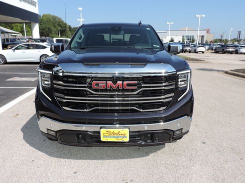 Certified 2026 GMC Sierra 1500 SLT AWD/4WD image 2