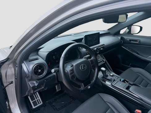 Used 2023 Lexus IS 350 F Sport image 9