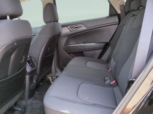 Used 2026 Kia Sportage S AWD/4WD image 10