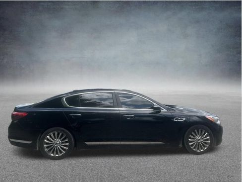 Used 2015 Kia K900 Luxury RWD image 6