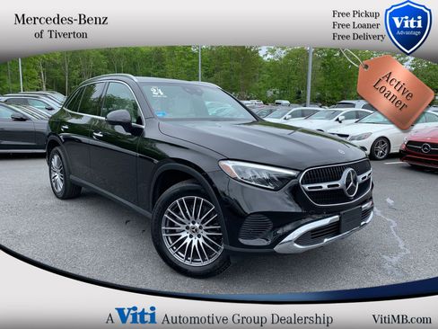 Used 2024 Mercedes-Benz GLC 300 4MATIC image 1