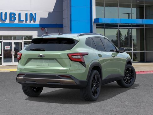 New 2026 Chevrolet Trax ACTIV w/ Sunroof Package image 5