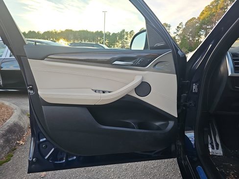 Used 2022 BMW X3 M40i image 27