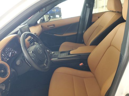 Used 2025 Lexus IS 350 F Sport w/ Accessory Package 2 RWD image 17