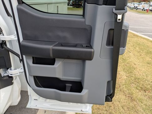 New 2025 Ford F350 XL w/ XL Chrome Package image 26