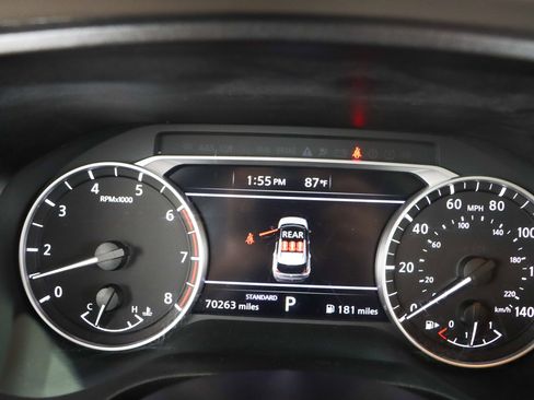 Used 2023 Nissan Rogue SV w/ SV Premium B Package FWD image 15