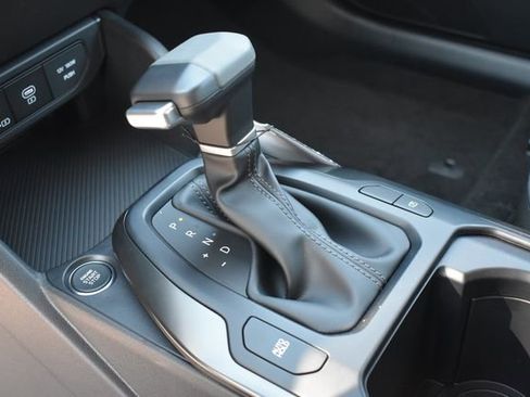 New 2026 Kia K4 FWD image 21