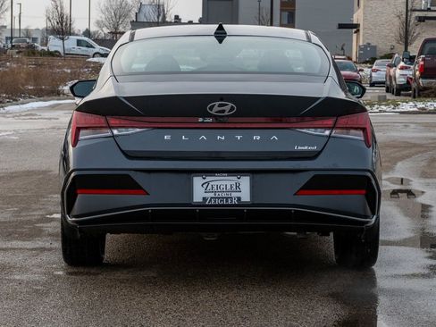 New 2025 Hyundai Elantra Limited image 6
