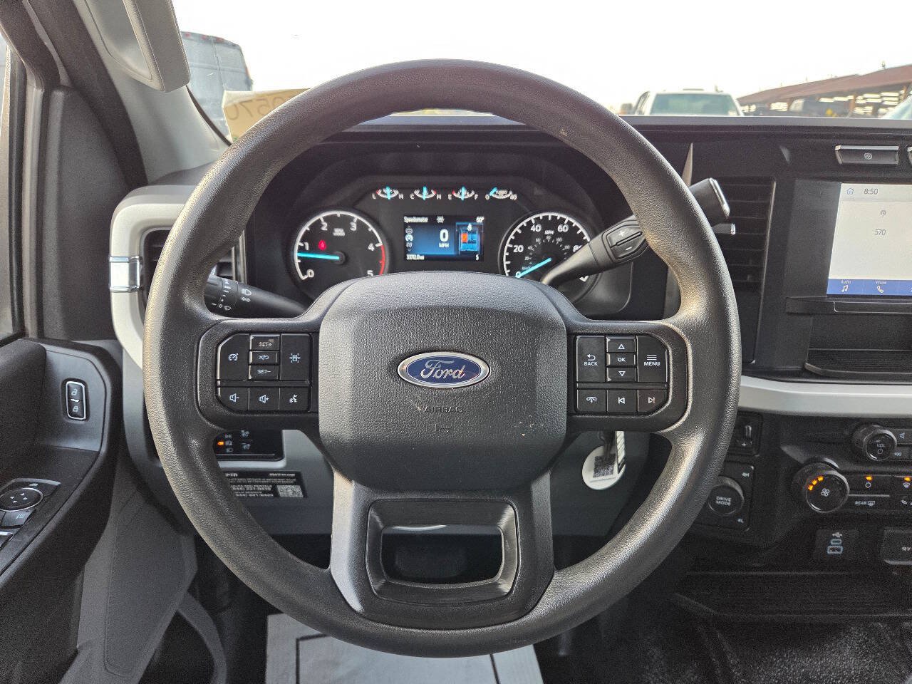 Used 2024 Ford F550 4x4 Crew Cab Super Duty image 12