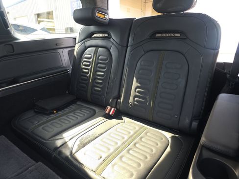 Used 2024 Rivian R1S Adventure AWD/4WD image 18