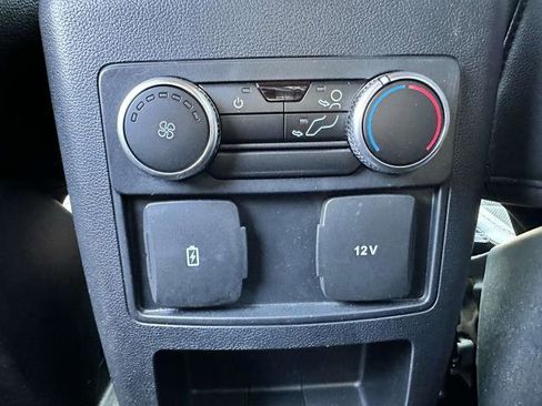 Used 2022 Ford Explorer ST-Line image 16