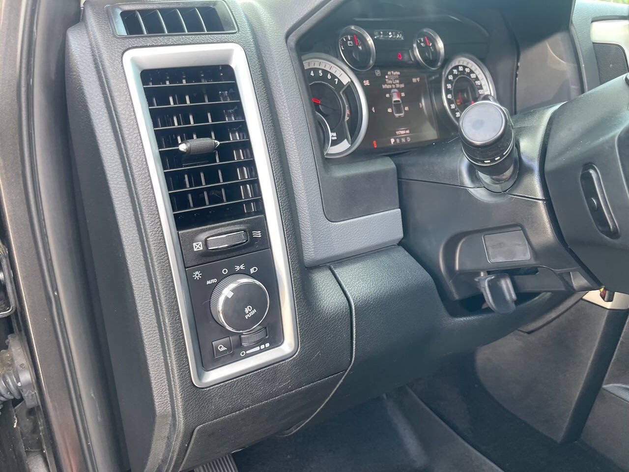Used 2016 RAM 1500 Big Horn AWD/4WD image 20