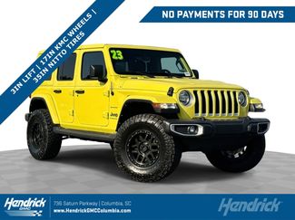 Used 2023 Jeep Wrangler Unlimited Sahara AWD/4WD video 1