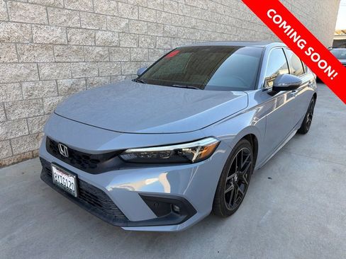 Used 2022 Honda Civic Sport Touring image 3