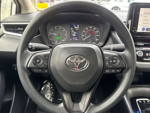Certified 2023 Toyota Corolla LE image 22