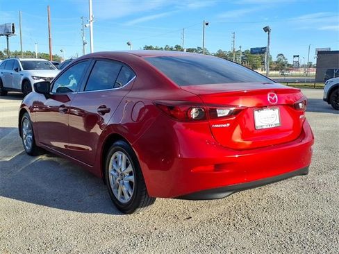 Used 2015 MAZDA MAZDA3 i Touring image 9