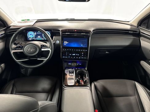 Used 2022 Hyundai Tucson Limited AWD/4WD image 4