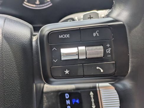 Used 2024 Hyundai Santa Fe SEL FWD image 25