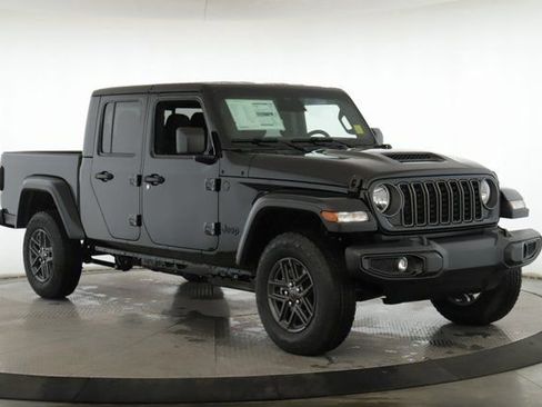 New 2026 Jeep Gladiator Sport AWD/4WD image 2