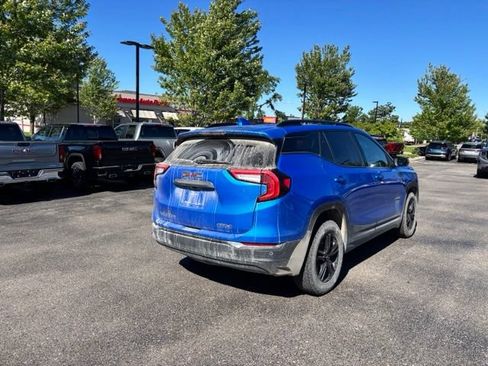 Used 2024 GMC Terrain AT4 AWD/4WD image 5