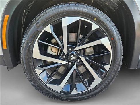 Used 2024 Mitsubishi Outlander SE FWD image 21
