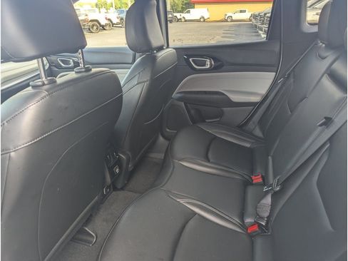 Used 2025 Jeep Compass Limited AWD/4WD image 12