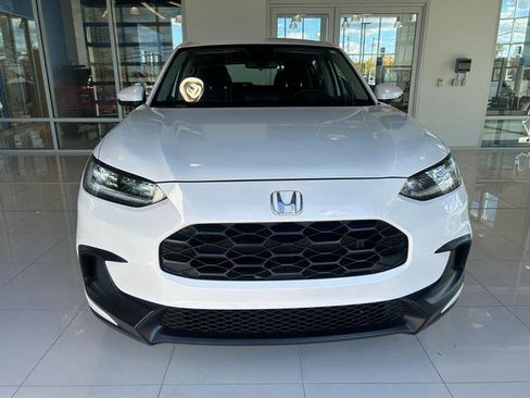 Used 2024 Honda HR-V LX image 4
