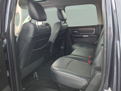 Used 2017 RAM 1500 Laramie AWD/4WD image 11