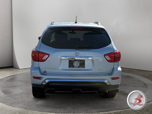 Used 2017 Nissan Pathfinder S AWD/4WD image 6